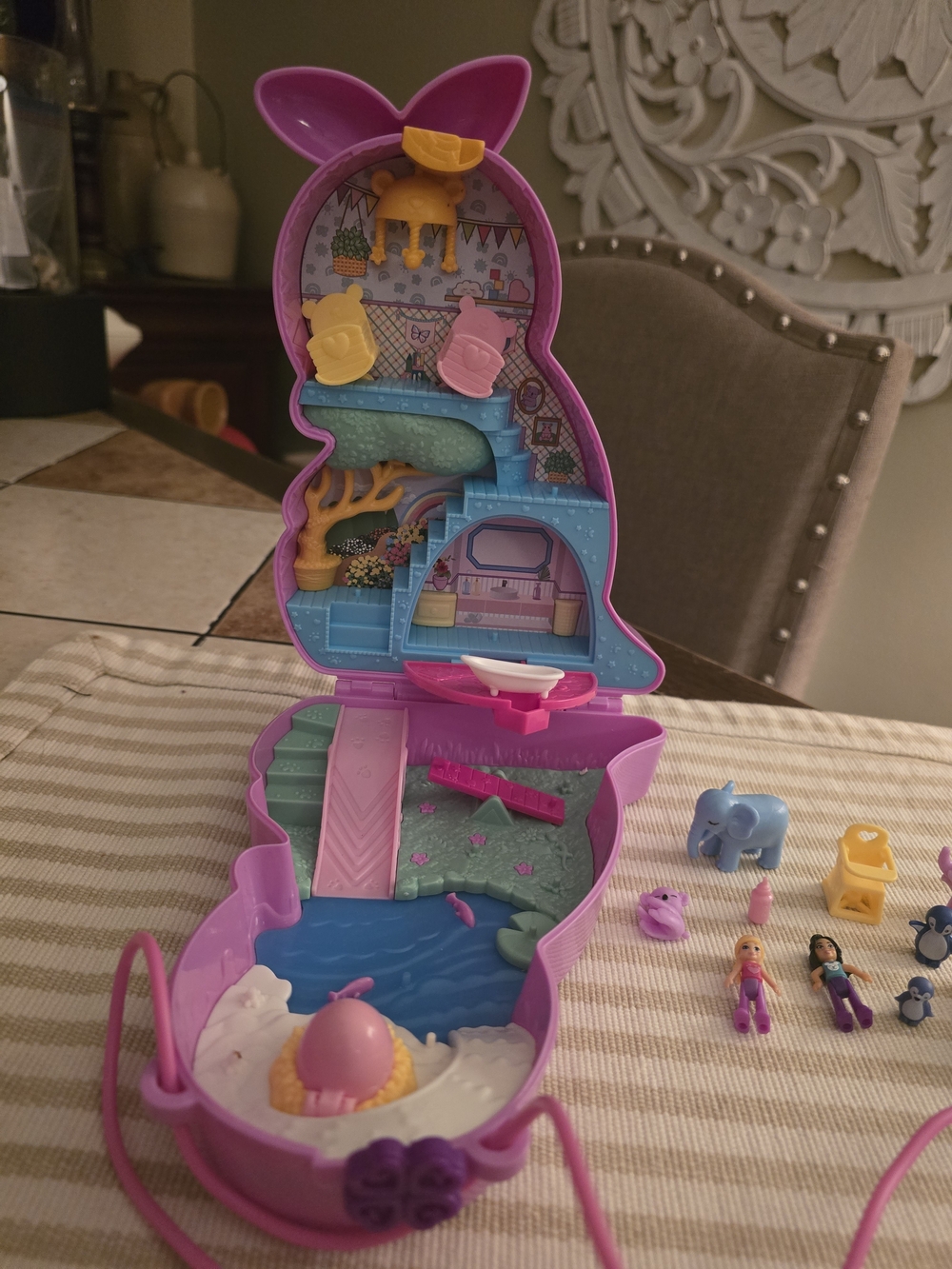 Polly Pocket Mama & Joey Kangaroo Purse Playset